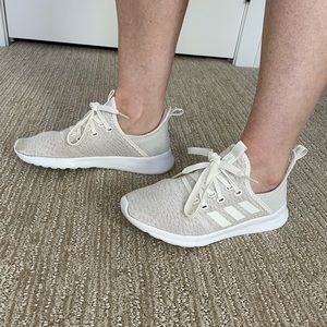 Adidas Sneakers Oatmeal